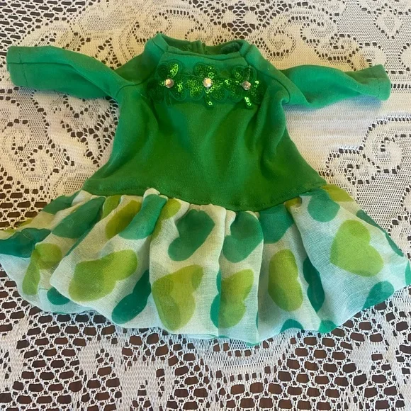 Four Piece St. Paddy’s Oufit - Picture 3 of 6